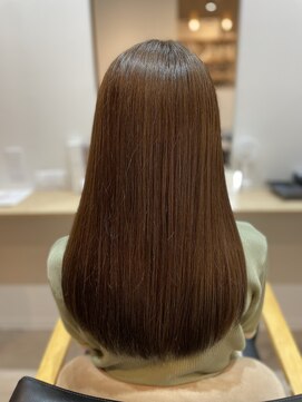 コタ(COTA) 艶髪ロング