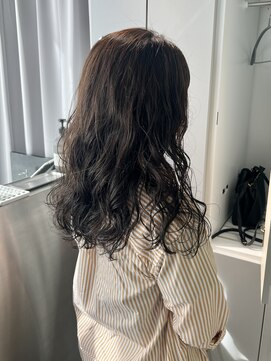 リラス 博多(rilas) コテ巻き風！ロングパーマヘア