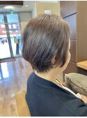 タイトとボリュームのバランスを重視したショートデザイン！