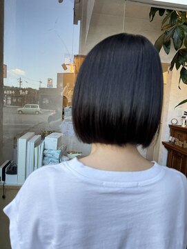 ガーベラ(gerbera) 切りぱなしボブ