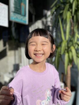 ヘアーメークテスタヴァンティ (Hair make Testavanti) キッズボブ