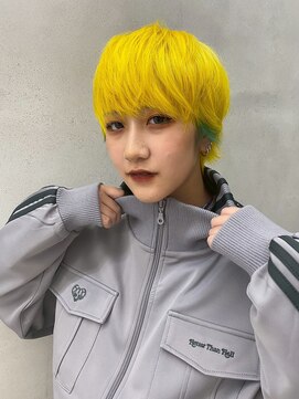 ロペ(ROPE.) ショート×派手髪イエロー