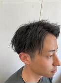ツイストスパイラルパーマツーブロック刈り上げメンズ床屋