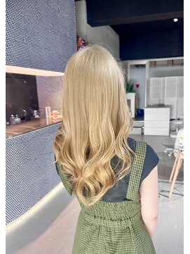 プロミルサロンギンザ(Promille salon GINZA) ベージュカラー