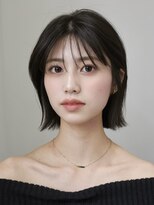 オーラ オモテサンドウ(Aura omotesando)&nbsp;シアーバング × ナチュラルくびれボブ