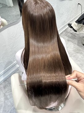 シーン(scene) 中性ストレート/髪質改善/縮毛矯正＠scene_daiki