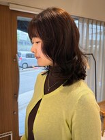 マイン(mine)&nbsp;ボブレイヤーパーマ　レイヤーパーマ　オリーブカラー　赤み消し