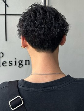 マップメンズデザイン(map men's design) 波巻きパーマ ツイスパ ツーブロック 刈り上げ 眉カット