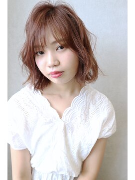 ラヴィエール(Laviere) ゆるふわ愛されボブ