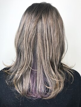 フラット 千葉(Flat.) 【JAGARA代見】インナーカラー/アッシュベージュ【千葉】