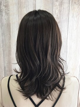 シエル 立川店(CIEL) イヤリングカラー×シルバーアッシュ×ロング【CIEL×maki】