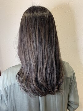 ジッカジッカ(Jicca Zicca) 抜け感のある大人ロング