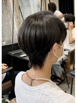 ハック 梅田(hack.) くびれショート
