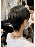 くびれショート