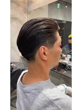 エフエム 明大前(FM) バーバー 刈り上げショート/ツーブロック/フェードカット