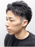 メンズビジネスツーブロックヘアアップバング爽やか髪質改善黒髪