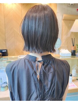 ロンドフルール 大宮東口(Lond fleur) アゴ下切りっぱなしボブ
