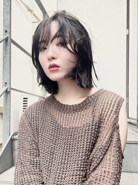 ココ 本八幡(KOKO) 黒髪クラゲヘアーオリーブグレー小顔ココアベージュ丸型卵型ボブ