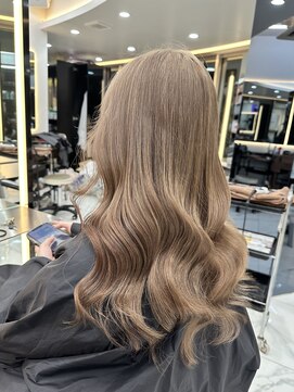 ラピス 福岡天神店(Lapis) ミルクティーカラー