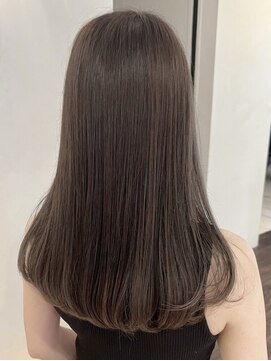 ローネス(LONESS) 透明感たっぷりブラウンベージュ