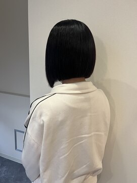 ミリ 国分寺(Mili) 前下がりボブ