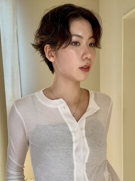 ノラギンザユー(NORA GINZA/U) ショートパーマ銀座メガネ女子丸みショート大人可愛い小顔カット