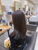 ステラバイケンジ 藤沢(STELLA by KENJE)&nbsp;白髪ぼかし細めハイライト30代40代50代ブルーグレージュ