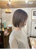 ショートボブ