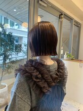 フローレン(FLOREN)&nbsp;ボブ × ダークトーンカラー