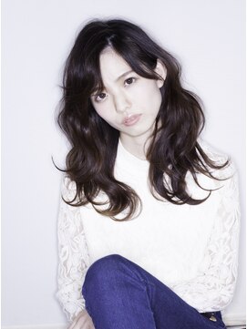 エール(a:le) 暗髪スイングデミディー