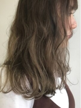 スー 渋谷(suu) 【SUN】バレイヤージュハイライトカラーグレージュ