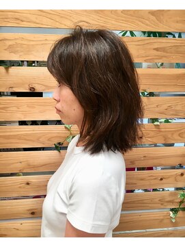 ピッカヘアーデザイン(PICKA hair-design) 癖毛さんのミディアムウルフ☆