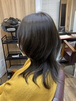 ベッカ(Becca) ウルフカット