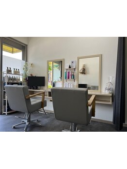 髪のお悩みを解決する、一人一人に合わせた施術が◎プライベートサロンでごゆっくりお過ごしください♪