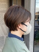 メゾン アヴァロ(Maison Avallo)&nbsp;くびれシルエットの前下がりショートボブ