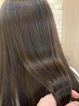 カラーやパーマを楽しみたい方々の強い味方☆髪のダメージが気になる方はTOKIOトリートメントがオススメ◎