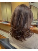 【uhair】ふんわりミディアムレイヤー/顔まわり似合わせ