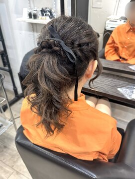 カリーノ 表参道(CARINO) 【推し活】編み込みポニーテール