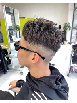 ガウディ 池袋店(Gaudi) 短髪フェード