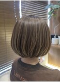 ナチュラルハイライトボブ