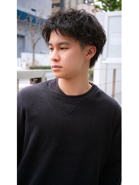 スピンオフシフト(SPIN-OFF SHIFT) ルーズショート/ルーズパーマ/ラフショート/ダウンバング