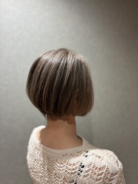 カナモロカ(CANAMO ROCA) 大人ショートヘア