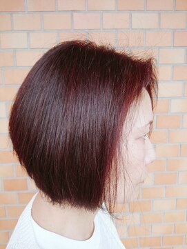 ジェイズ ヘアー グラデーションボブ