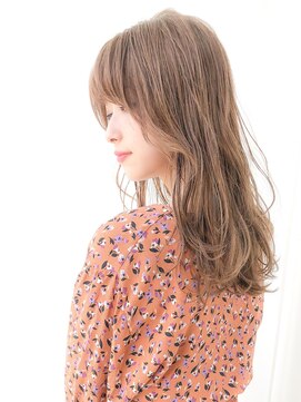 ルティア 池袋(Lutia) ブリーチなしのハイトーンベージュ