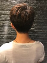 シャウルデッサントウキョウ 表参道(CHARLES DESSIN Tokyo)&nbsp;ツイストスパイラル/センターパート/韓国マッシュ[表参道駅]