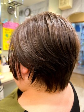 エメールヘア(aimere hair) どの世代でも似合う艶髪ショートボブ