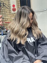 ラフ(LAFF)&nbsp;#バレイヤージュ#グレージュカラー#ボブウルフ#ココアベージュ