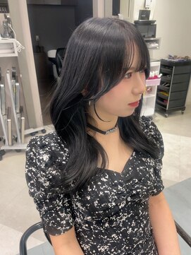 リリー(Lilley) 天神韓国ヘア×ブルーブラック×顔まわりカット