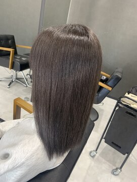 ディティール(Detail) 髪質改善×地毛風グレージュ