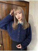ハイトーンベージュ